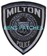 MASSACHUSETTS,MILTON POLICE SUBDUED 1_wm